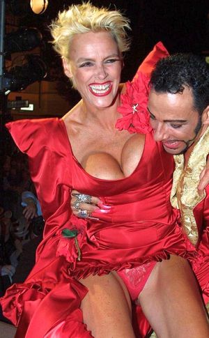 Brigitte Nielsen Panty Upskirt