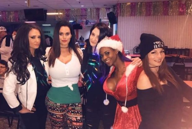 Gaggle Of Party Bimbos - Happy New Years