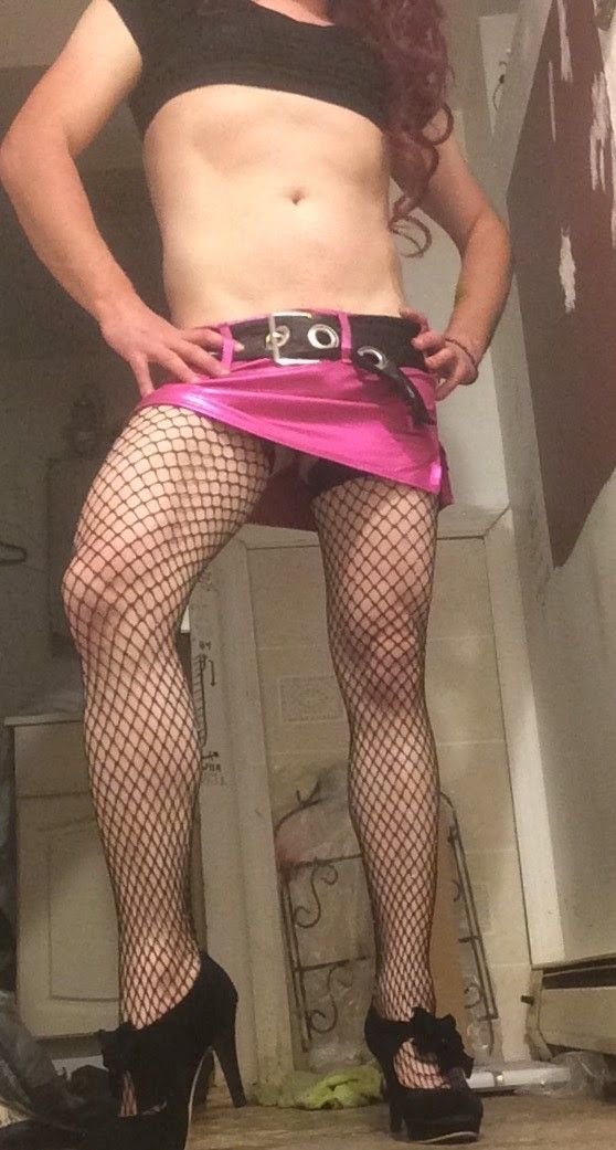 Kaylathesissy in slutty outfit ready for the street corner