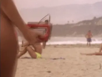 Spin move on the beach