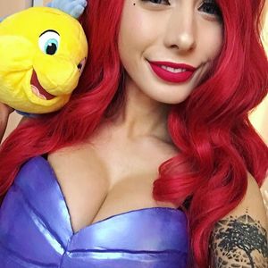 Ariel cosplay