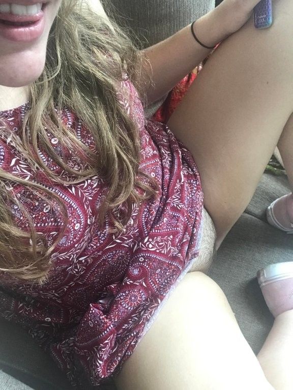 pussy selfie
