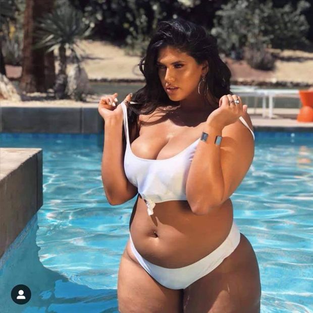 curvy beauty