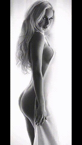 Thin blonde babe with jiggling ass & tits