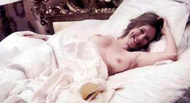 Laura Linney