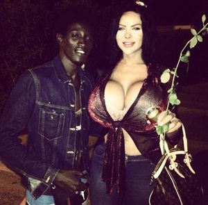 Cleavage Countess Coal Burner Out On A Rapage m͏̺͓̲̥̪í͇͔̠ś̷͎̹̲̻̻̘̝t̞̖͍͚̤k̥̞à̸͕̮͍͉̹̰͚̰ẹ̶̢̪s͏̨͈̙̹̜͚̲ ̛̬͓͟