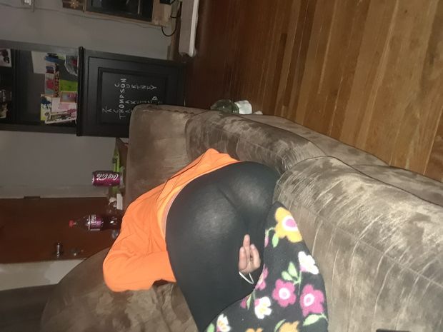 Wife rubbing it