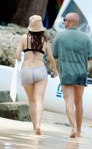 Marisa Tomei Rear Wet See Through Shorts
