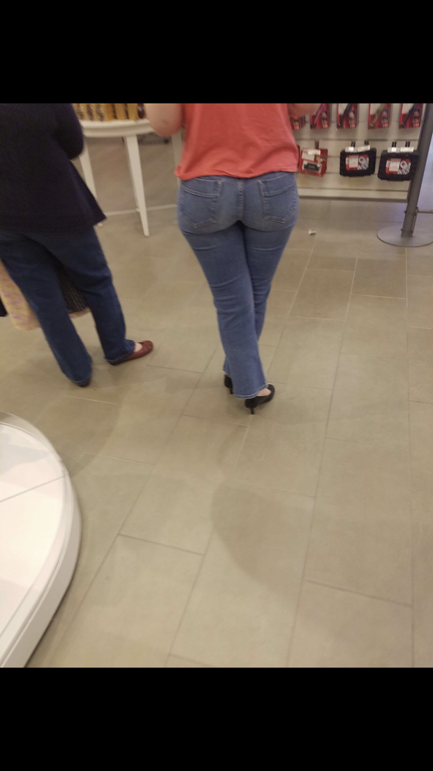 Candid ass