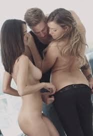 Sexy babes