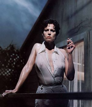 Sigourney Weaver