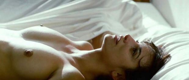 Penelope Cruz Topless Scene from ‘Broken Embraces’