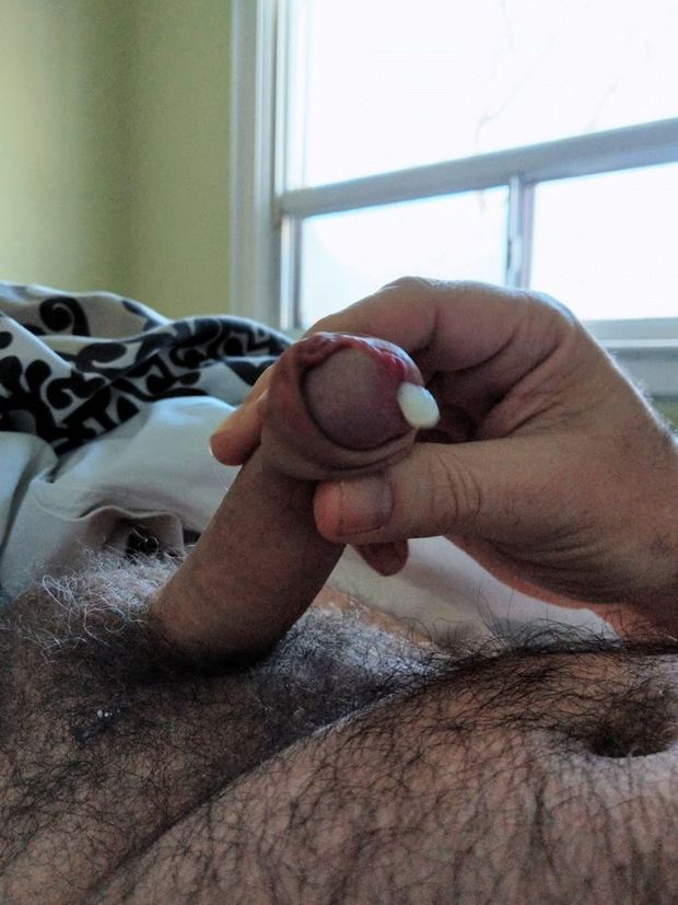Jerking off: cumming #3