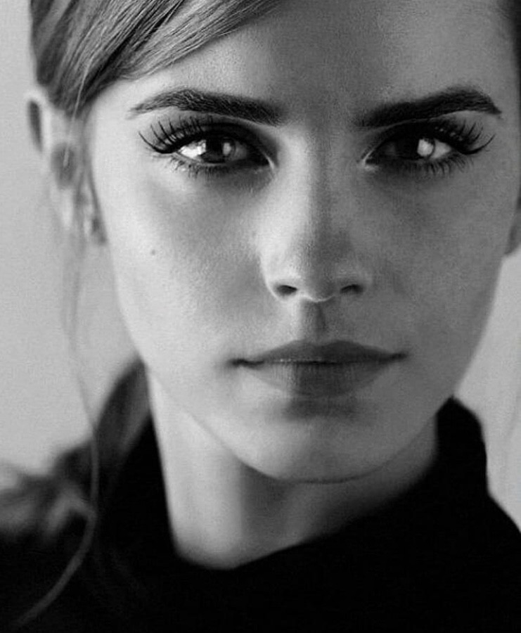 Emma Watson has a bukkake worthy face