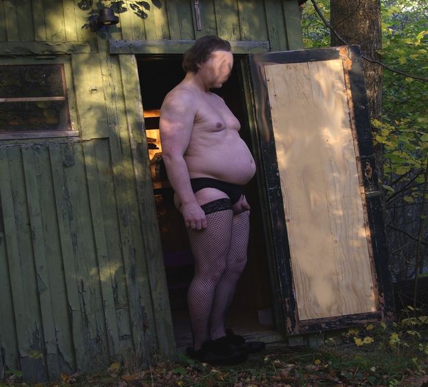 I am a 55 year old fat man with a ridiculously tiny penis, useless to pleas women.