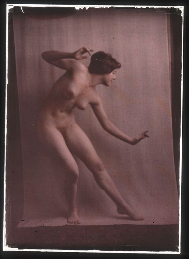 Early color nude