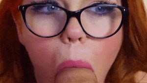 Sexy redhead botch with glasses sure sucks a mean cock