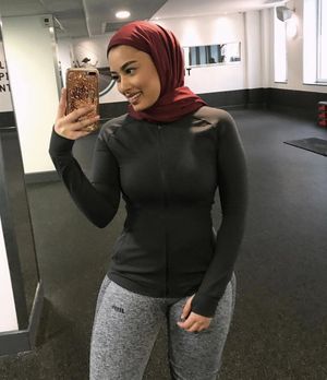 Hijab teen in the Gym