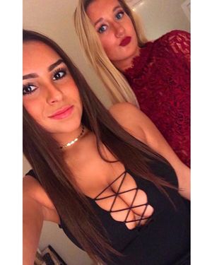 Who would want to compare cleavage with Faryn Corey?