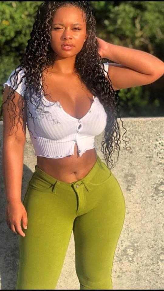 curvt ebony teen