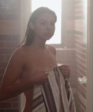 Kira Kosarin – Good Trouble S01 E05