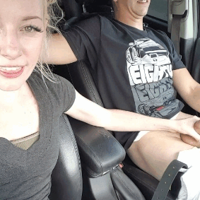 I love it when she jacks me off me in traffic