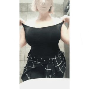 She's ready for the night