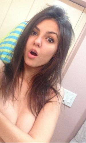 CelebLeaked Picture