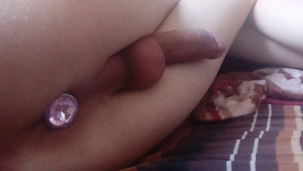 Pluged sissy