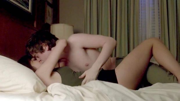 Vera Farmiga & Nicola Peltz Sex Scene from ‘Bates Motel’
