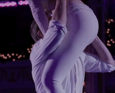 Luckiest Man Alive! (Bradley Cooper’s Close Encounter With J-Law’s Snatch)