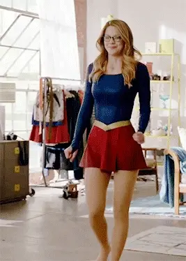 Melissa Benoist Sexy Supergirl Outfit 2