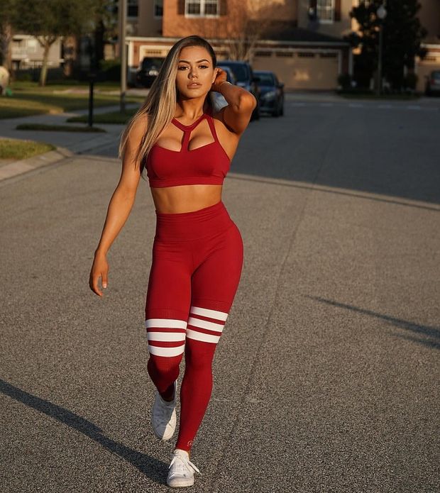 Lady in red!
