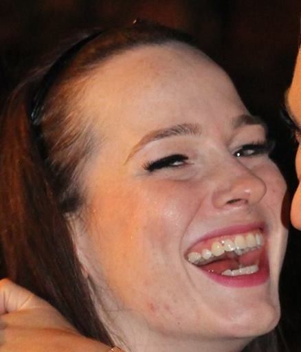 Spray cum on that face!