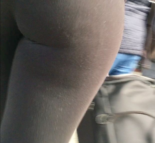 Tight leggings at station