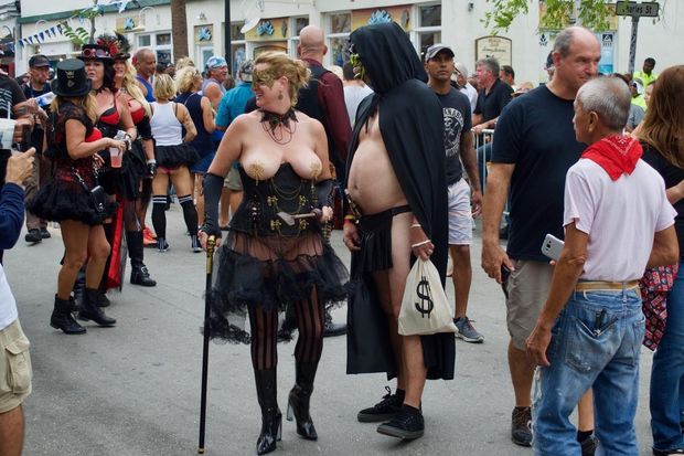 Fantasy fest street fun