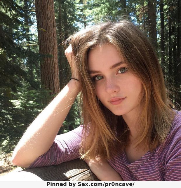 I love her face