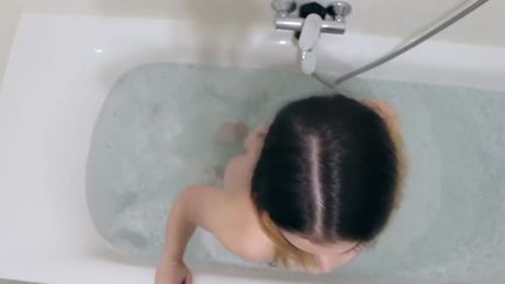 Join with me in bath tub