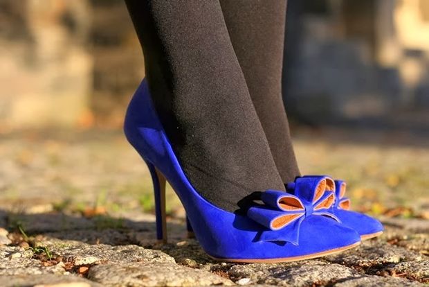 feet in tights close up