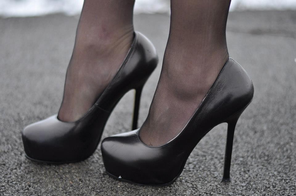 feet in tights close up