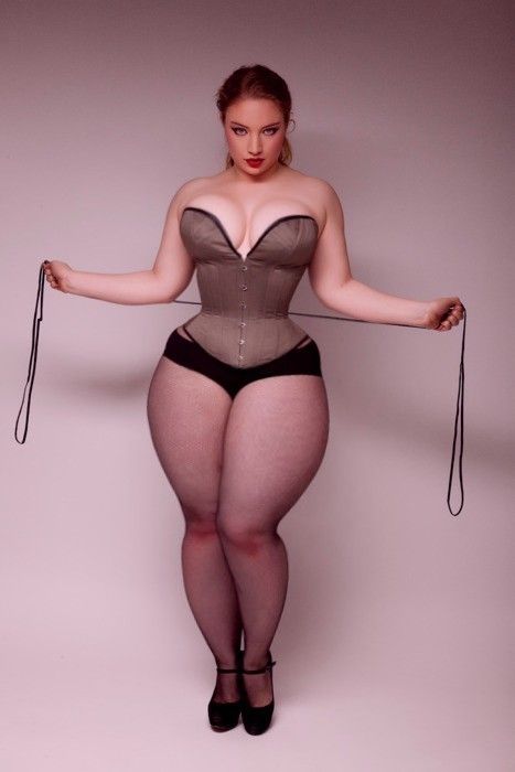Big wide hips women
