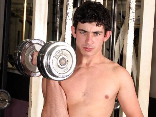 One day I go to the gym after my work out in the gym I go to locker and puts some shower after that I go again in the locker room and one ga