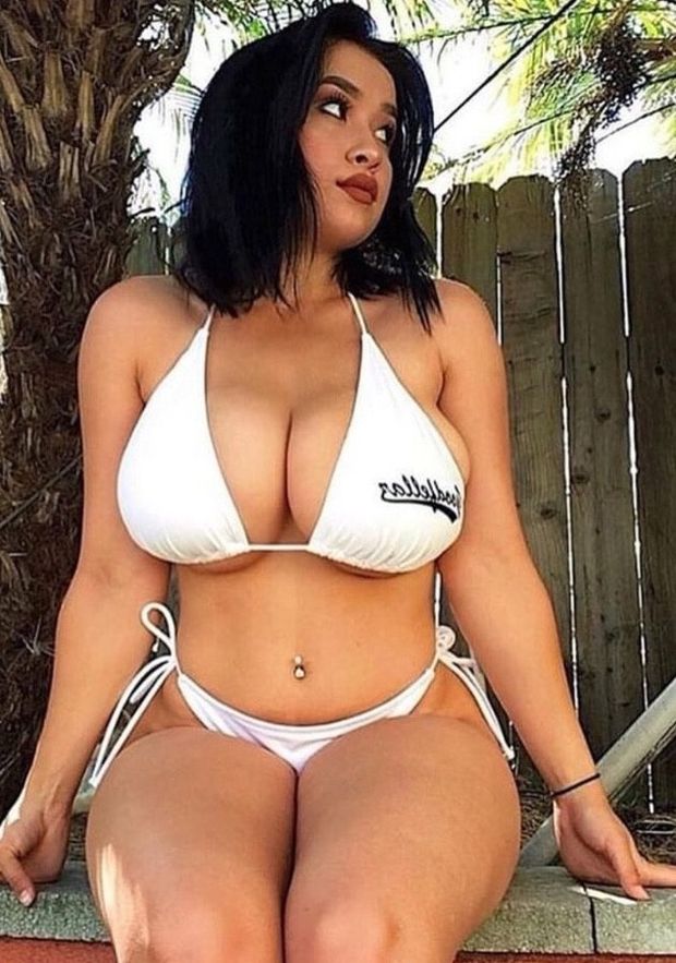 Super thick sexy stacked asian