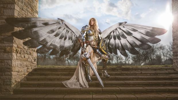 Angel Cosplay