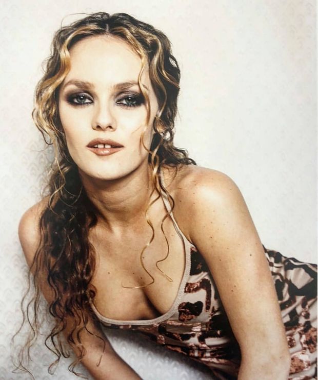 VANESSA PARADIS.