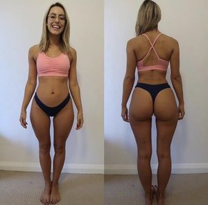 Amateur girlfriend with big ass and gap