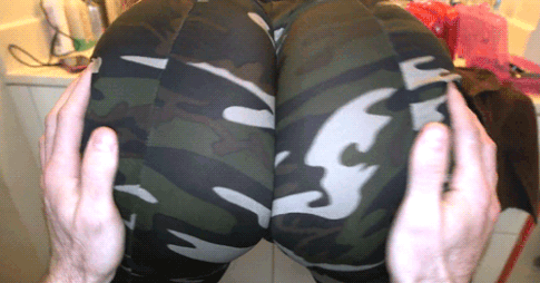 fine ass jiggling