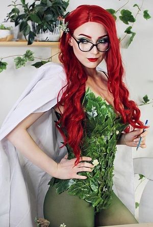 Poison Ivy With Glasses