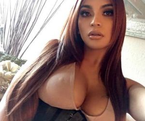 Isis Mascotte - Passable