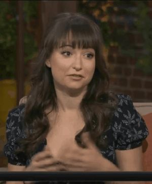 milana vayntrub